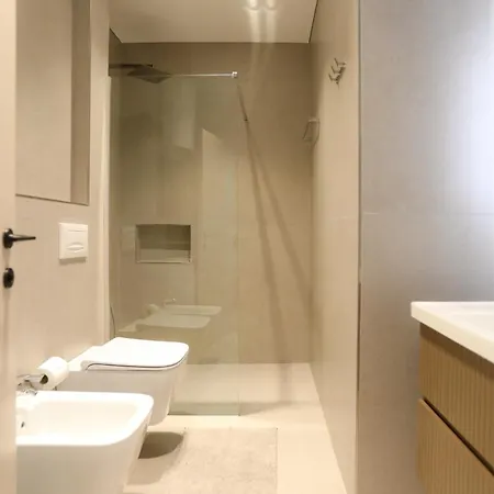 Golden Palm Radhime - Happy Apartment